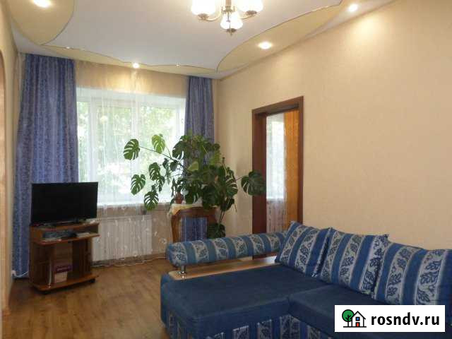 2-комнатная квартира, 42 м², 1/4 эт. в аренду посуточно в Вольске Вольск - изображение 1