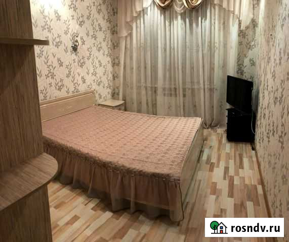 2-комнатная квартира, 60 м², 2/5 эт. в аренду посуточно в Нефтеюганске Нефтеюганск - изображение 1