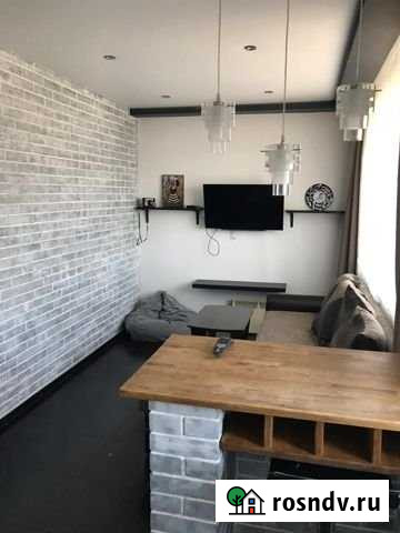 2-комнатная квартира, 45 м², 2/5 эт. в аренду посуточно в Омске Омск - изображение 1