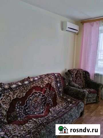 2-комнатная квартира, 55 м², 4/5 эт. в аренду на длительный срок в Шахтах Шахты - изображение 1