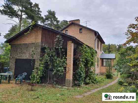 Коттедж 250 м² на участке 20 сот. в аренду посуточно в Малаховке Малаховка