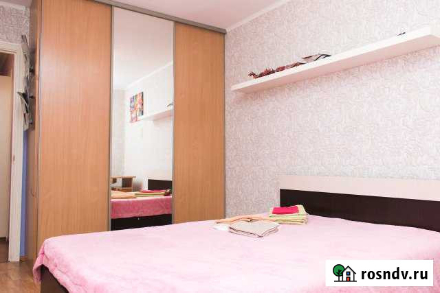 2-комнатная квартира, 50 м², 2/5 эт. в аренду посуточно в Балаково Балаково - изображение 1