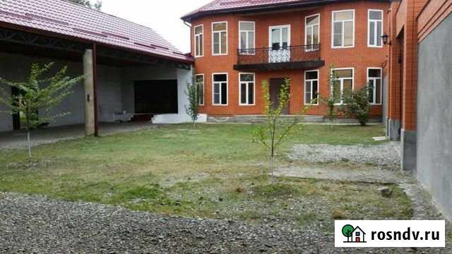 Дом 300 м² на участке 40 сот. на продажу в Алхане-Кале Алхан-Кала - изображение 1