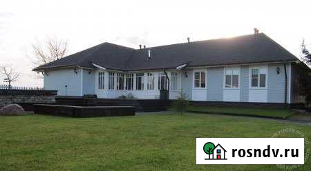 Коттедж 180 м² на участке 15 сот. в аренду посуточно в Питкяранте Питкяранта - изображение 1