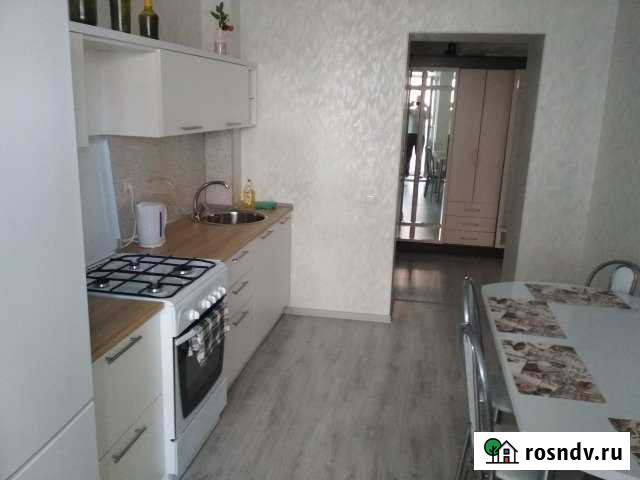 3-комнатная квартира, 85 м², 7/12 эт. в аренду посуточно в Брянске Брянск - изображение 1