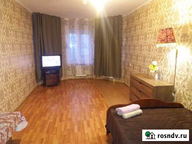 1-комнатная квартира, 50 м², 3/5 эт. в аренду посуточно в Октябрьском Республики Башкортостан Октябрьский - изображение 1