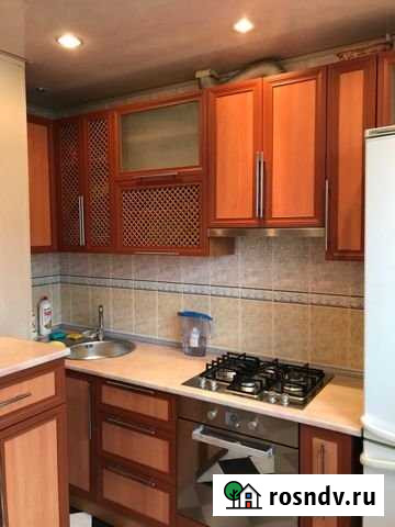 2-комнатная квартира, 60 м², 4/5 эт. в аренду на длительный срок в Симферополе Симферополь - изображение 1