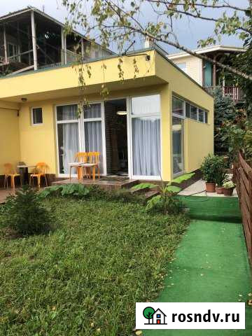 Дом 43 м² на участке 3 сот. в аренду на длительный срок в Сочи Сочи - изображение 1