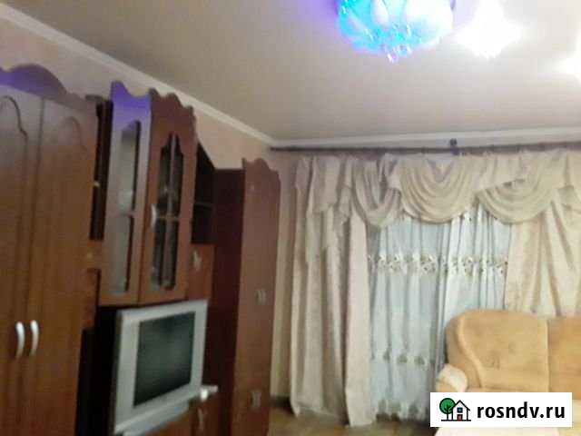 2-комнатная квартира, 62 м², 7/10 эт. в аренду посуточно в Энгельсе Энгельс - изображение 1