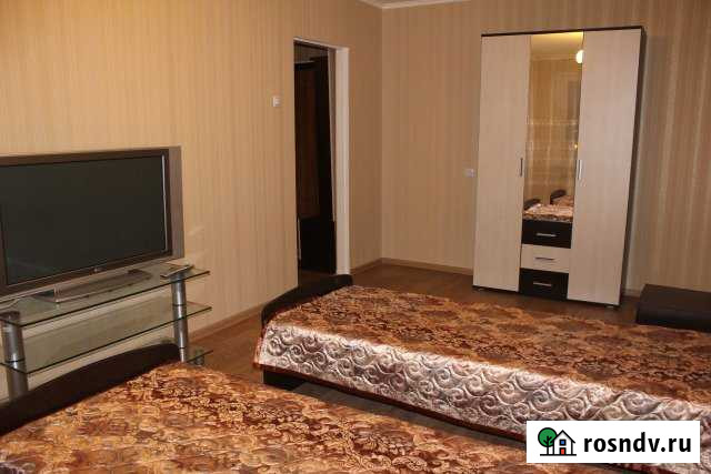 2-комнатная квартира, 58 м², 3/10 эт. в аренду посуточно в Миассе Миасс - изображение 1