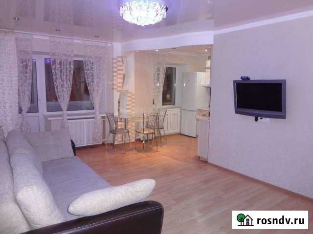 3-комнатная квартира, 70 м², 4/5 эт. в аренду посуточно в Перми Пермь - изображение 1