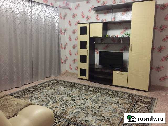 3-комнатная квартира, 56 м², 1/3 эт. в аренду посуточно в Северобайкальске Северобайкальск - изображение 1