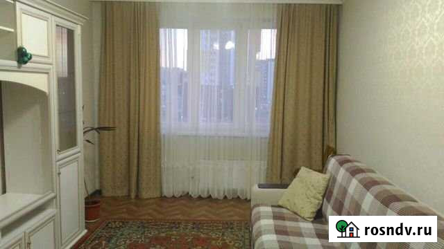 Комната 15 м² в 1-ком. кв., 2/10 эт. в аренду на длительный срок в Красноярске Красноярск - изображение 1