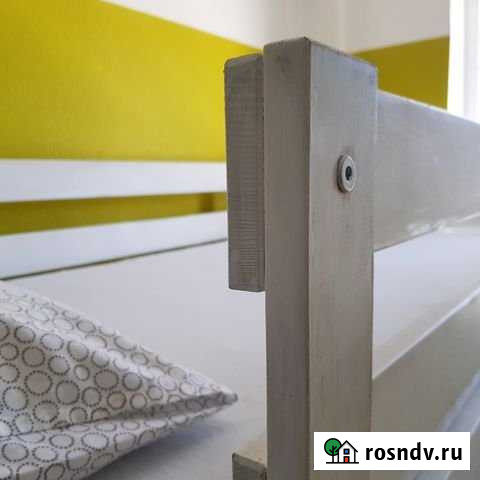 Комната 20 м² в 6-ком. кв., 1/3 эт. в аренду посуточно в Ростове-на-Дону Ростов-на-Дону - изображение 1