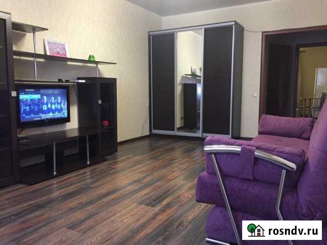 2-комнатная квартира, 64 м², 2/9 эт. в аренду посуточно в Астрахани Астрахань - изображение 1