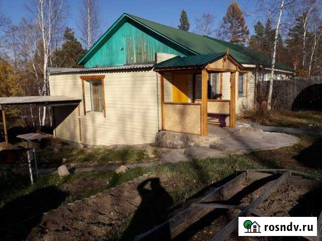 Коттедж 50 м² на участке 9 сот. на продажу в Тынде Тында - изображение 1