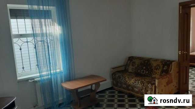 Дом 60 м² на участке 2 сот. в аренду на длительный срок в Шахтах Шахты - изображение 1