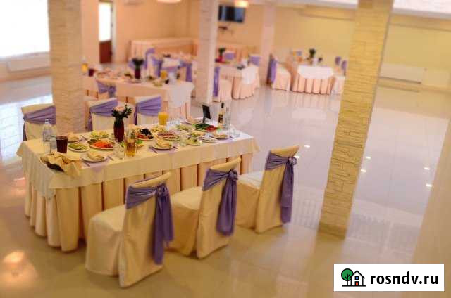 Коттедж 850 м² на участке 10 сот. в аренду посуточно в Санкт-Петербурге Санкт-Петербург - изображение 1