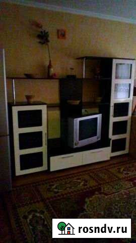 Комната 35 м² в 2-ком. кв., 4/9 эт. в аренду на длительный срок в Ростове-на-Дону Ростов-на-Дону - изображение 1