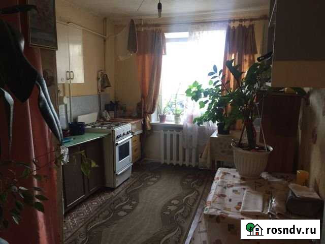 Комната 19 м² в 2-ком. кв., 1/5 эт. на продажу в Средней Ахтубе Средняя Ахтуба - изображение 1