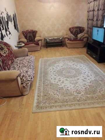 3-комнатная квартира, 90 м², 2/5 эт. в аренду посуточно в Махачкале Махачкала - изображение 1