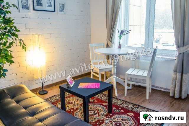 1-комнатная квартира, 40 м², 1/10 эт. в аренду посуточно в Петрозаводске Петрозаводск - изображение 1