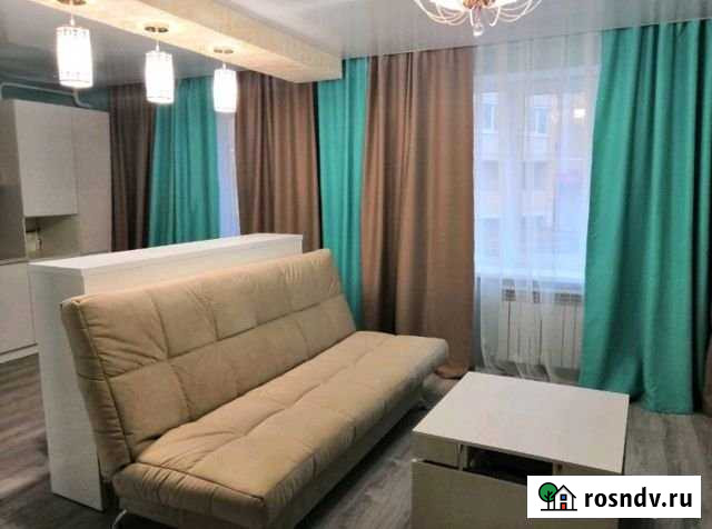 1-комнатная квартира, 40 м², 1/5 эт. в аренду посуточно в Канаше Канаш - изображение 1