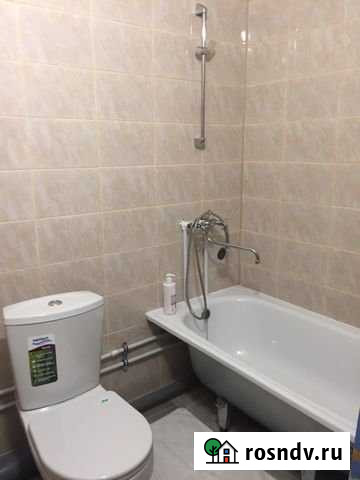 1-комнатная квартира, 32 м², 1/5 эт. в аренду посуточно в Ачинске Ачинск - изображение 1