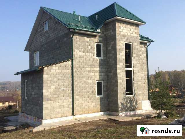 Коттедж 200 м² на участке 25 сот. на продажу в Калтане Калтан - изображение 1