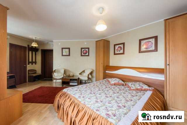 Квартира-студия, 38 м², 13/20 эт. в аренду посуточно в Екатеринбурге Екатеринбург - изображение 1