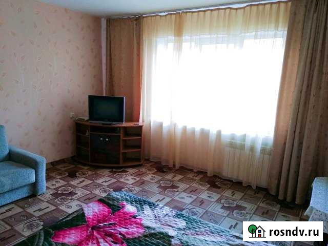 1-комнатная квартира, 40 м², 1/9 эт. в аренду посуточно в Братске Братск - изображение 1