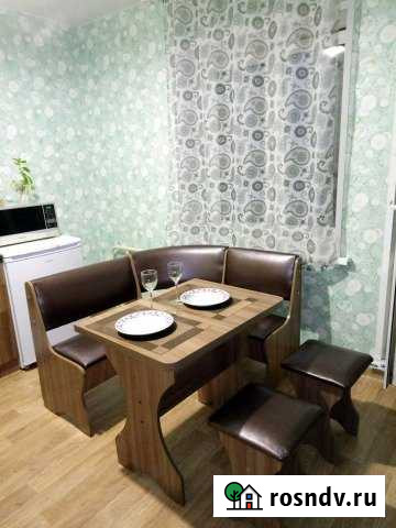 1-комнатная квартира, 45 м², 16/16 эт. в аренду посуточно в Сосновоборске Красноярского края Сосновоборск - изображение 1