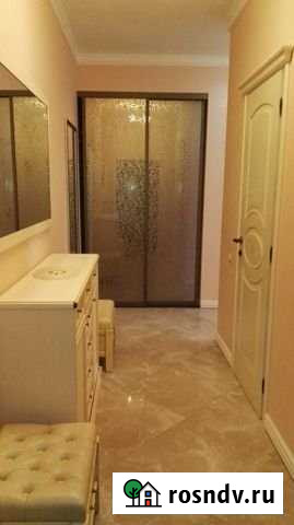 3-комнатная квартира, 110 м², 8/21 эт. в аренду на длительный срок в Сочи Сочи - изображение 1
