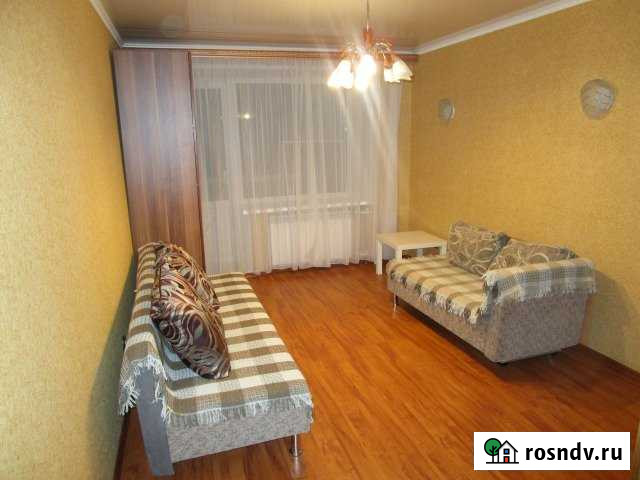 3-комнатная квартира, 60 м², 3/5 эт. в аренду посуточно в Тамбове Тамбов - изображение 1