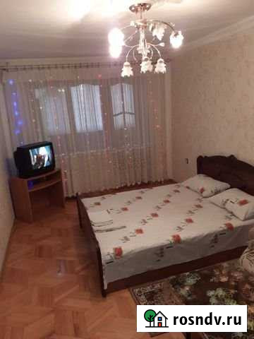 1-комнатная квартира, 34 м², 2/5 эт. в аренду посуточно во Владикавказе Владикавказ - изображение 1