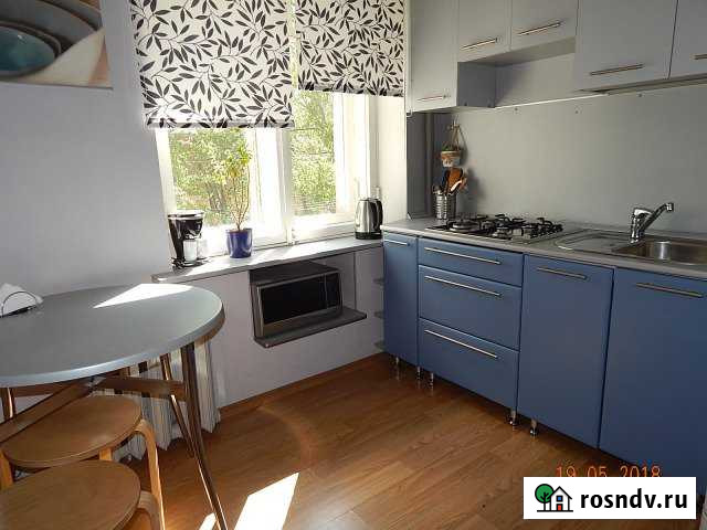 1-комнатная квартира, 36 м², 3/4 эт. в аренду посуточно в Петрозаводске Петрозаводск - изображение 1