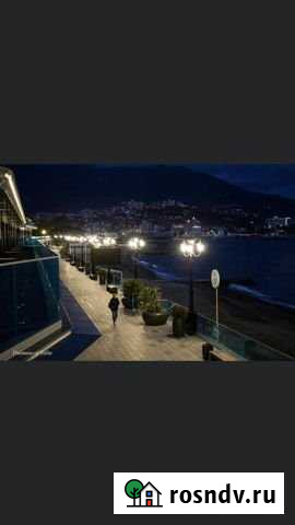 Витринный бутик на новой набережной Ялта - изображение 1