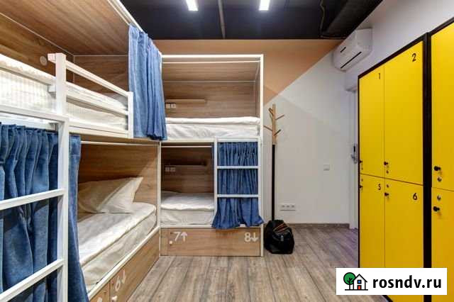 Комната 20 м² в 3-ком. кв., 7/10 эт. в аренду посуточно в Екатеринбурге Екатеринбург - изображение 1