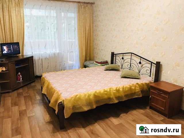 2-комнатная квартира, 50 м², 3/5 эт. в аренду посуточно в Керче Керчь - изображение 1