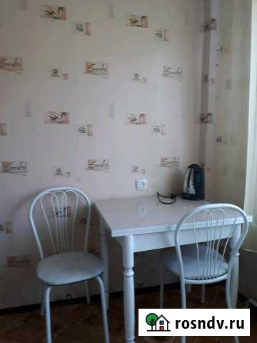 3-комнатная квартира, 52 м², 3/5 эт. в аренду посуточно в Тулуне Тулун - изображение 1