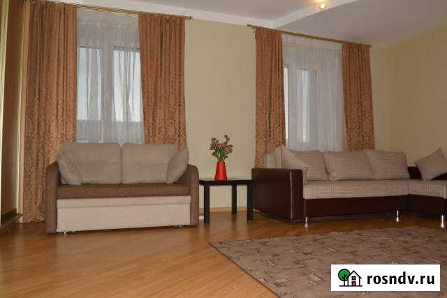 2-комнатная квартира, 80 м², 3/10 эт. в аренду посуточно в Белгороде Белгород - изображение 1