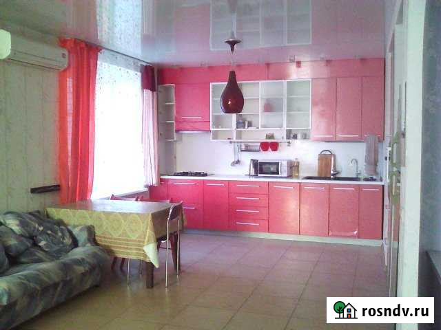 2-комнатная квартира, 107 м², 3/10 эт. в аренду посуточно в Волгограде Волгоград - изображение 1