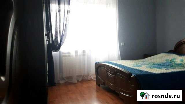 2-комнатная квартира, 65 м², 2/5 эт. в аренду посуточно в Армавире Армавир - изображение 1