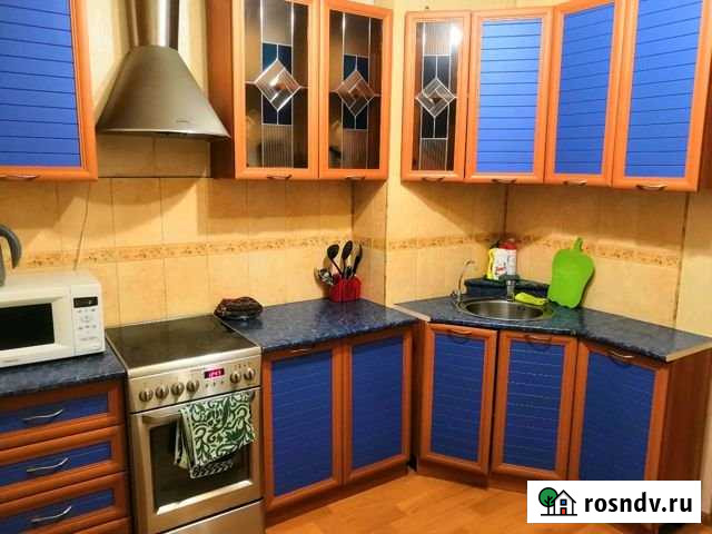 2-комнатная квартира, 56 м², 4/5 эт. в аренду посуточно в Ноябрьске Ноябрьск - изображение 1