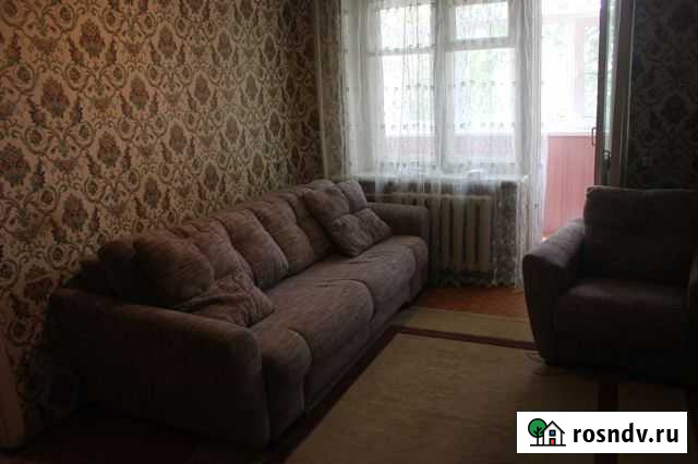 3-комнатная квартира, 50 м², 3/5 эт. в аренду на длительный срок в Курске Курск - изображение 1