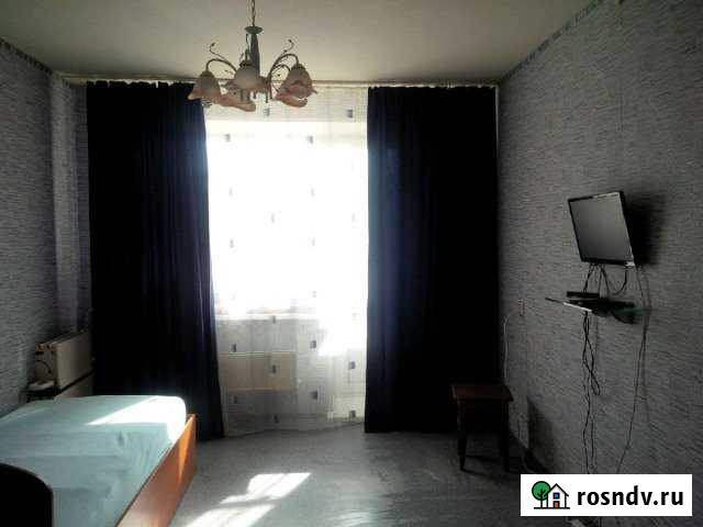 1-комнатная квартира, 35 м², 1/9 эт. в аренду посуточно в Нягани Нягань - изображение 1