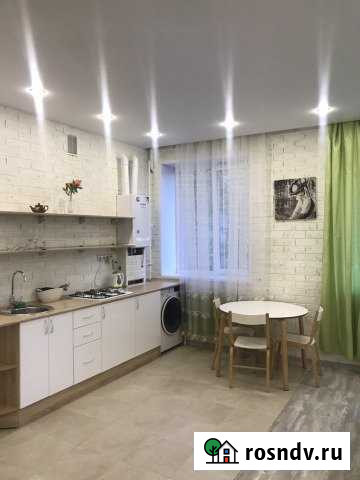 1-комнатная квартира, 40 м², 1/3 эт. в аренду посуточно в Ульяновске Ульяновск - изображение 1