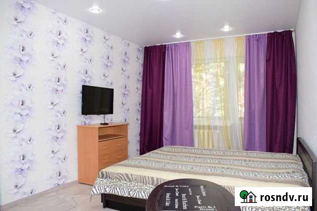 1-комнатная квартира, 32 м², 3/5 эт. в аренду посуточно в Зеленогорске Красноярского края Зеленогорск - изображение 1