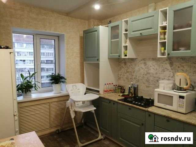 3-комнатная квартира, 61 м², 3/3 эт. на продажу в Ильиногорске Ильиногорск - изображение 1