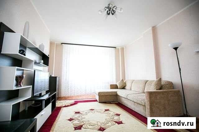 1-комнатная квартира, 40 м², 13/17 эт. в аренду посуточно в Набережных Челнах Набережные Челны - изображение 1